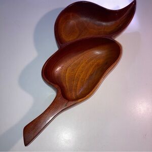 Artisan Dual Leaf Wooden Serving Dish Bowl Dark Tone Stylish Vintage Nuts Candy